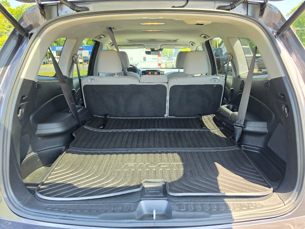 Used 2021 Gray Honda EX-L image 6