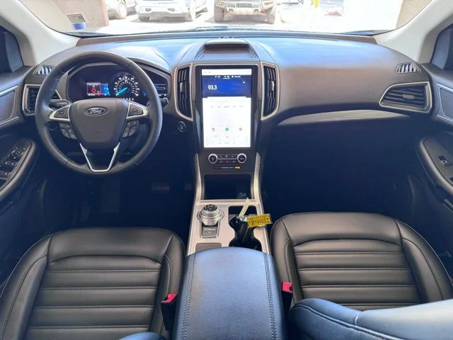 2024 Ford Edge SEL - Photo 13