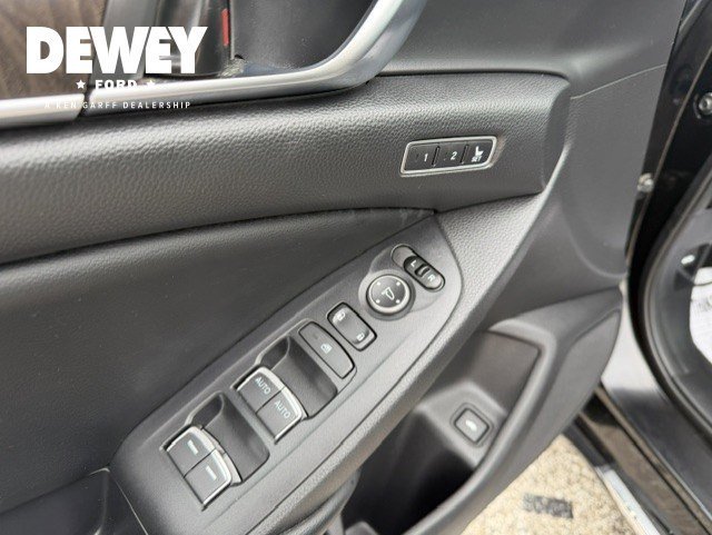 Certified Used 2018 Black Honda EX-L 1.5T image 10