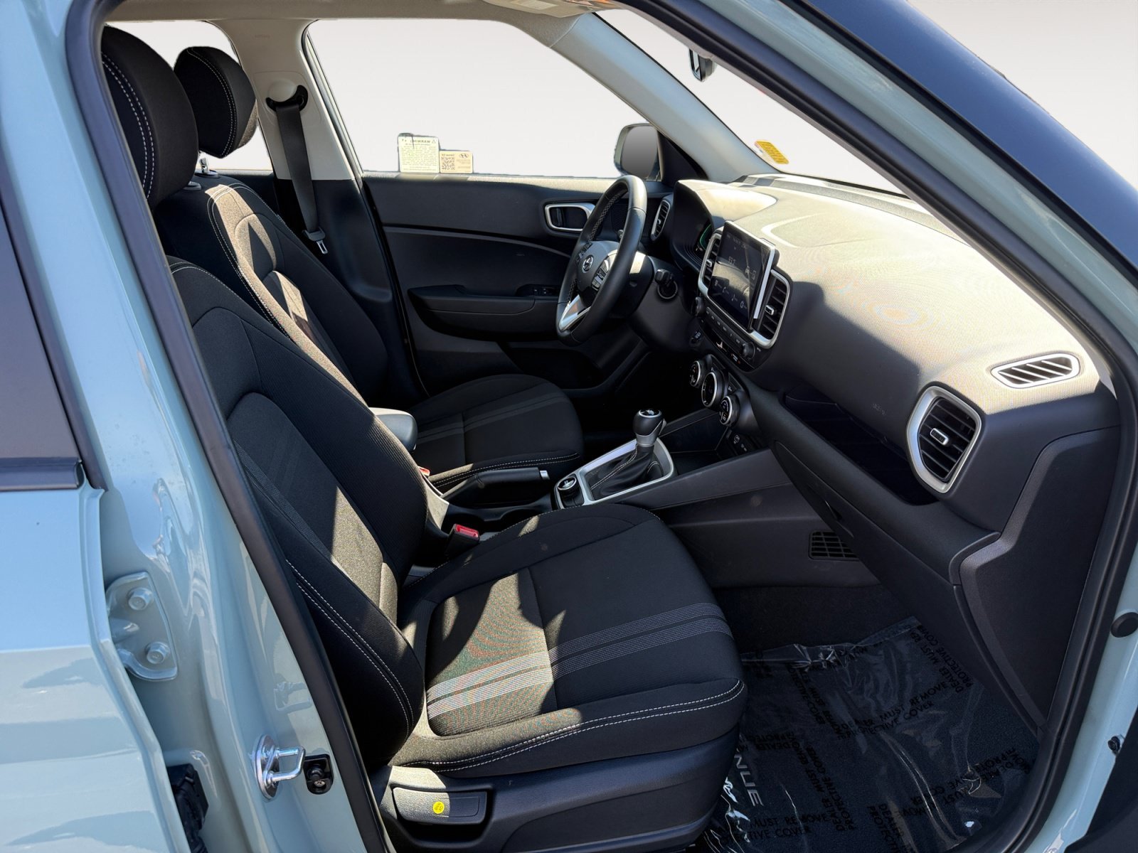 Certified Used 2025 Green Hyundai SEL image 19