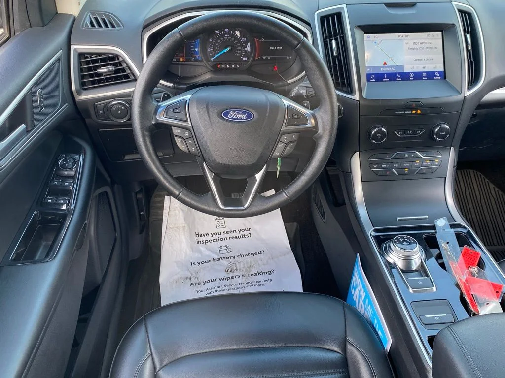 Used 2020 Gold Ford SEL image 10