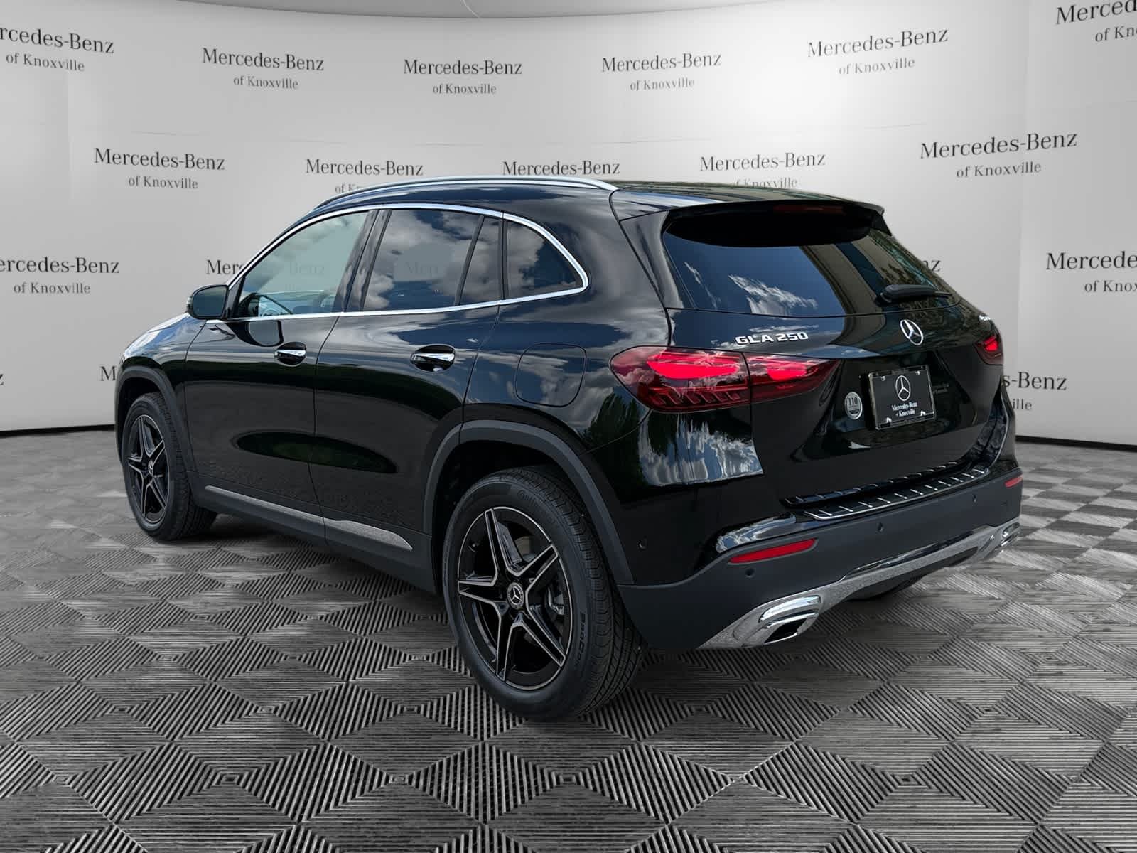 New 2026 Cosmos Black Metallic Mercedes-Benz GLA 250 image 5