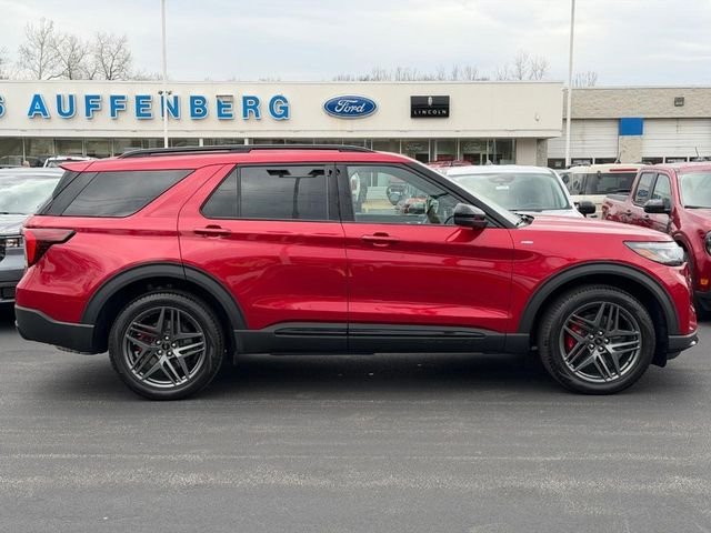 New 2026 Rapid Red Metallic Tinted Clearcoat Ford ST-Line image 1
