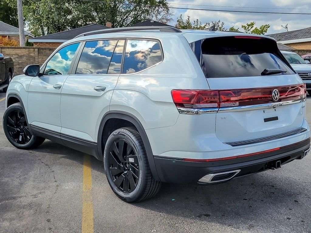 2026 Volkswagen Atlas SE w/Tech - Photo 8