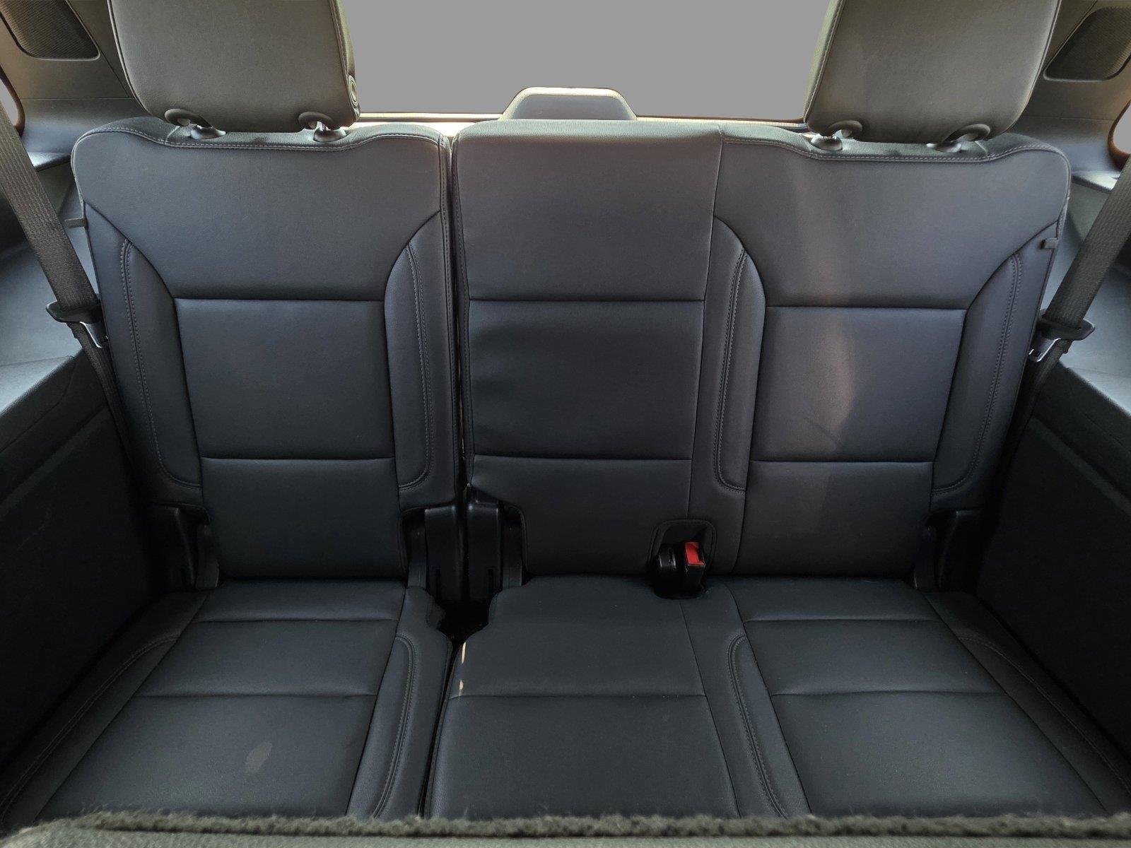Used 2025 Dark Ash Metallic Chevrolet LT image 29
