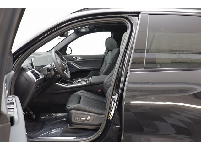 Certified Used 2026 Black Sapphire Metallic BMW xDrive50e image 7