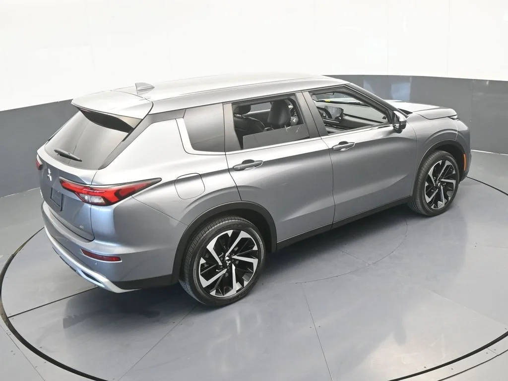 2022 Mitsubishi Outlander SE - Photo 46