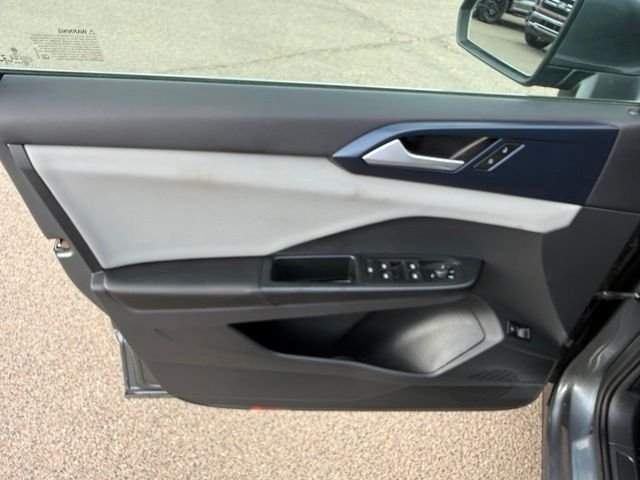 2022 Volkswagen Taos SE - Photo 11