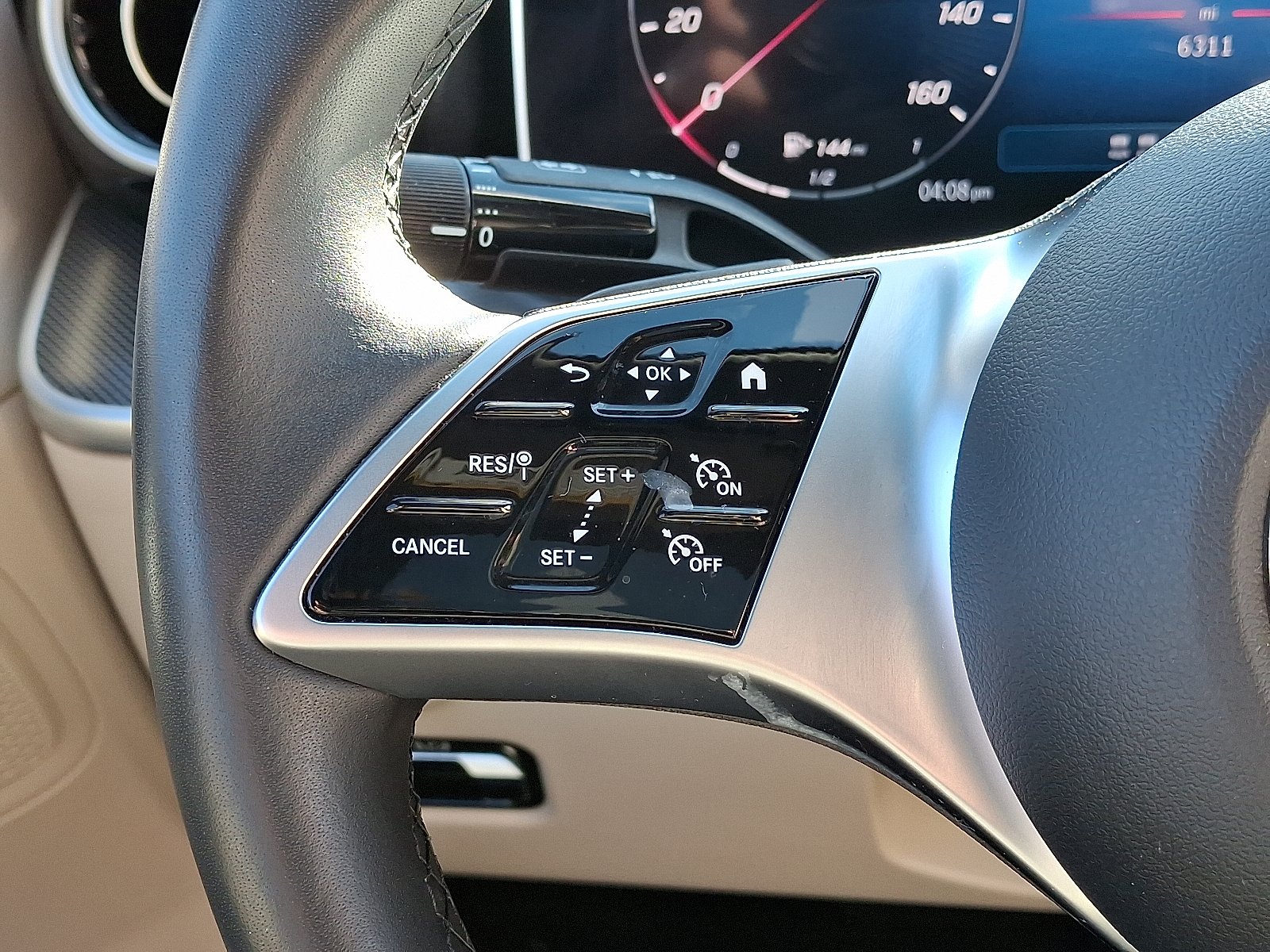 2025 Mercedes-Benz C-Class Sedan C 300 - Photo 20