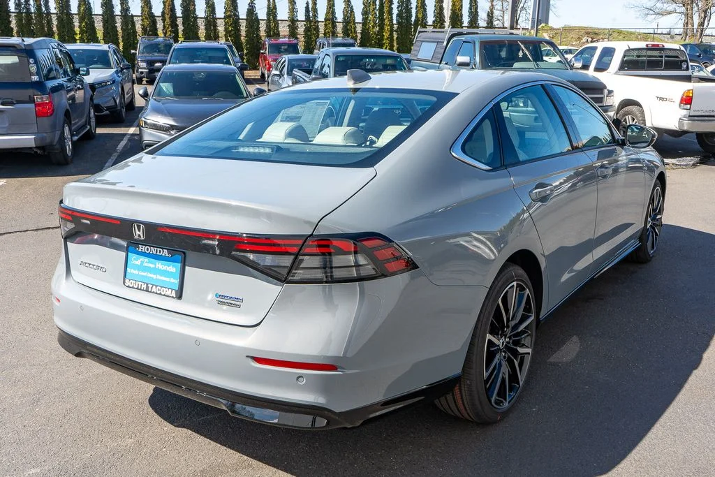 2026 Honda Accord Hybrid Touring - Photo 6