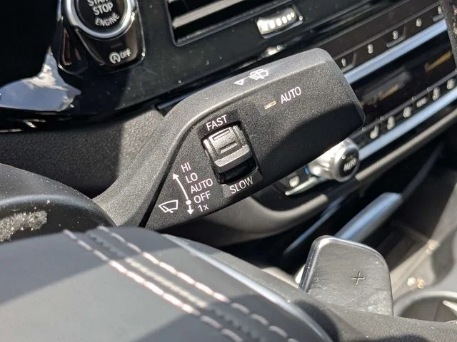 2022 BMW 5 Series 530i - Photo 24
