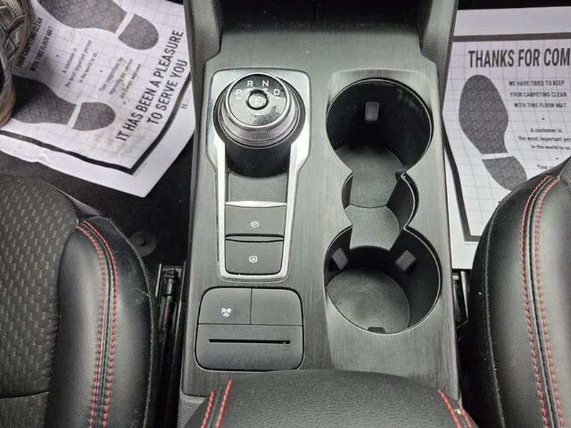 Used 2024 Agate Black Metallic Ford ST-Line image 19
