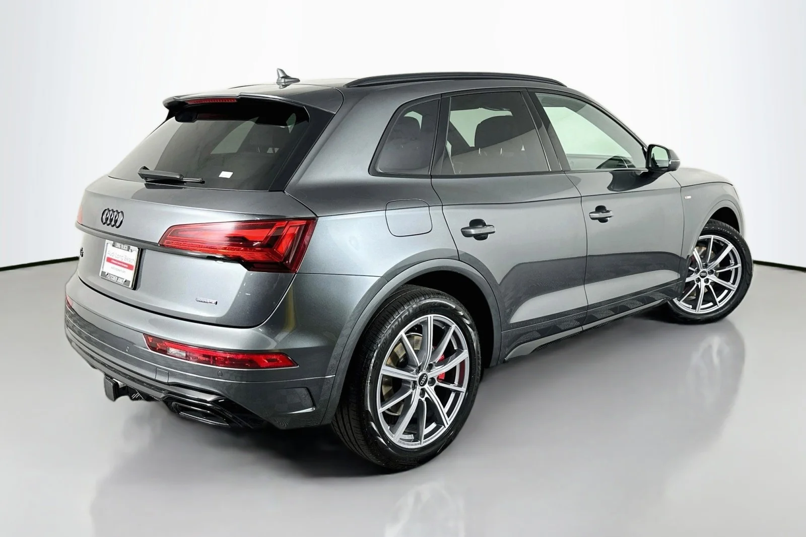 Used 2024 Daytona Gray Pearl Effect Audi S line Premium Plus image 14