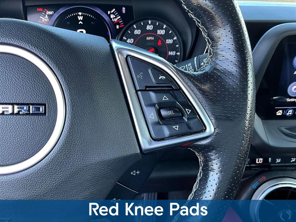 Used 2022 Gray Chevrolet 3LT image 15