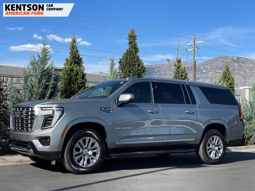 Used 2025 Gray GMC Denali image 3