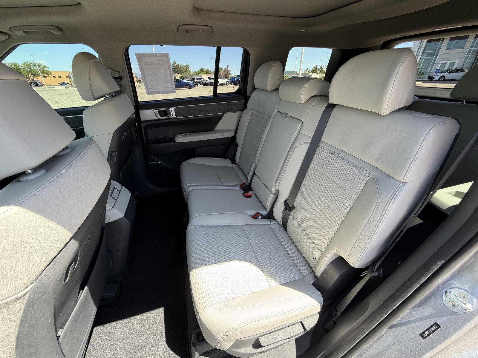 Used 2024 Shimmering Silver Hyundai Limited image 22