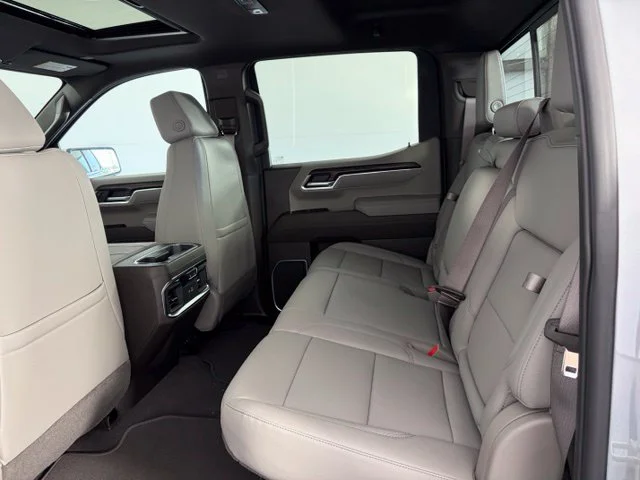 2026 GMC Sierra 1500 SLT - Photo 13