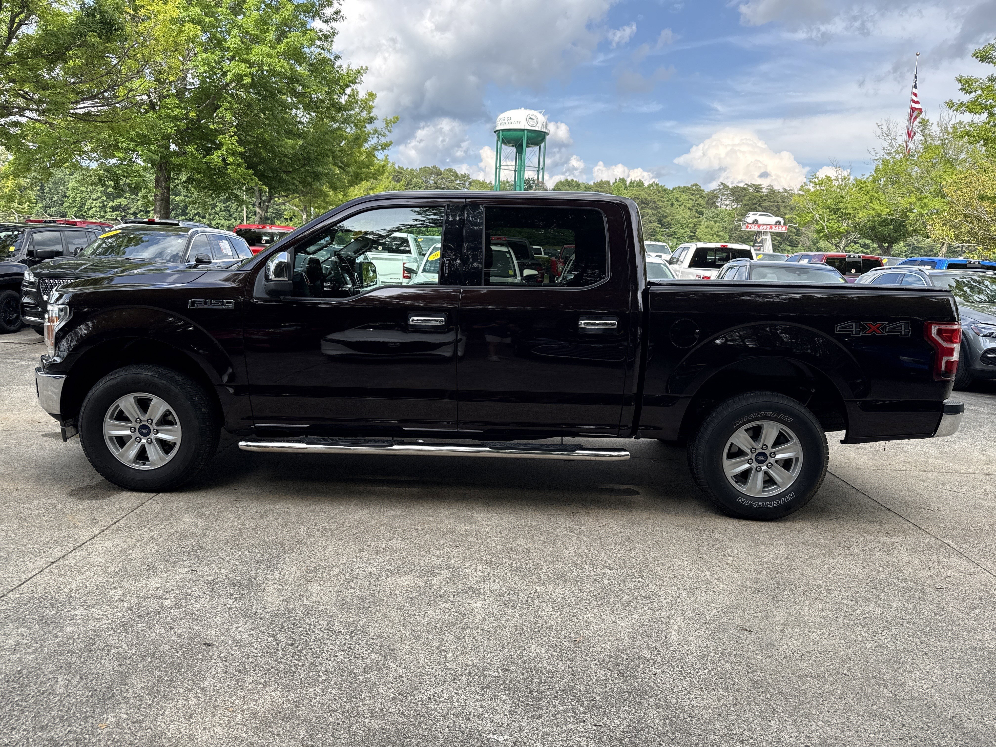 Used 2018 Magma Red Ford XLT image 4