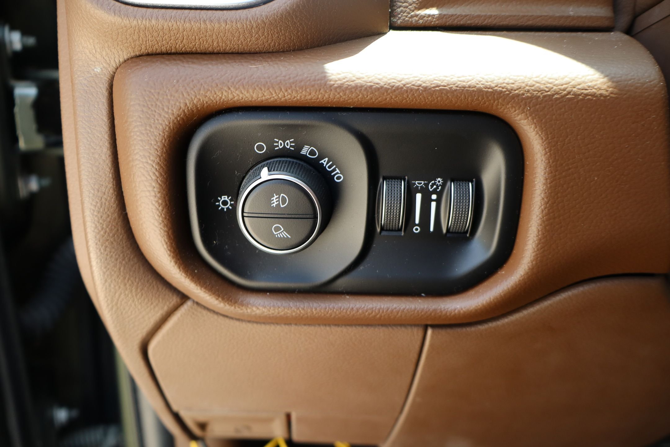 Used 2020 Olive Green Ram Laramie image 13