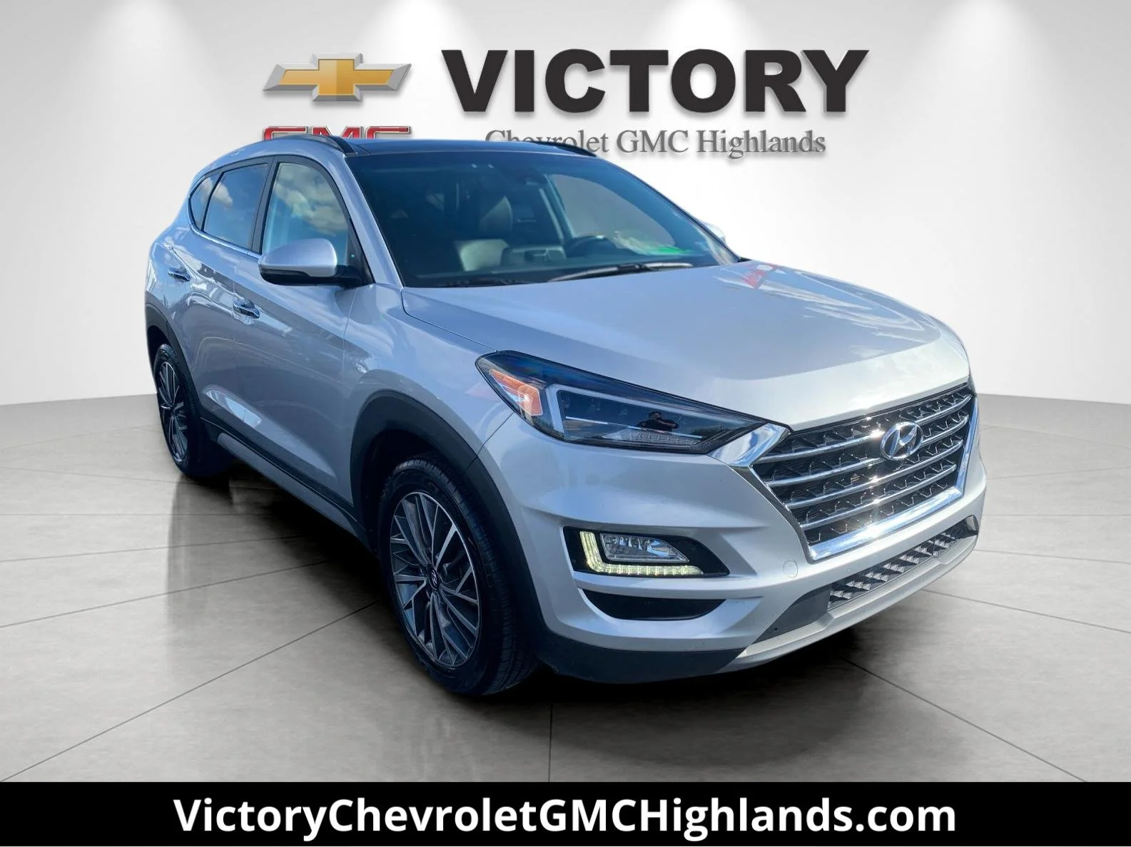 Used 2019 Molten Silver Hyundai Ultimate image 1