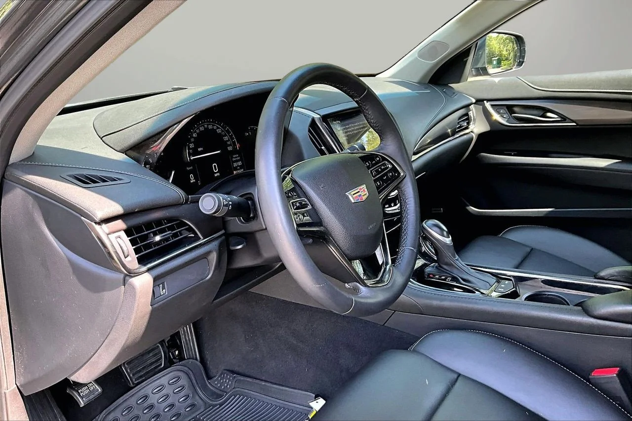 Used 2018 Gray Cadillac 2.0L Turbo image 19