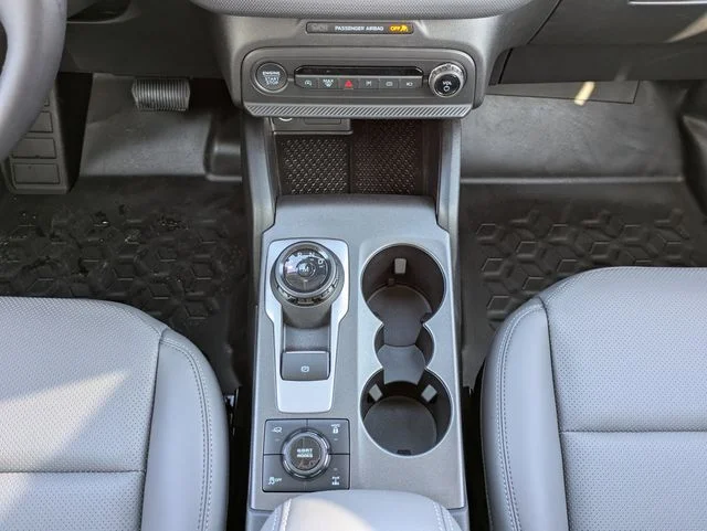 New 2026 Velocity Blue Metallic Ford Badlands® image 19