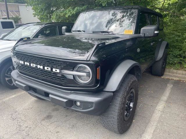 Used 2022 Black Ford Wildtrak image 1