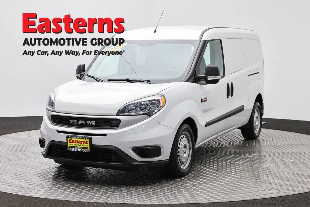 Used 2022 White Ram Base image 1