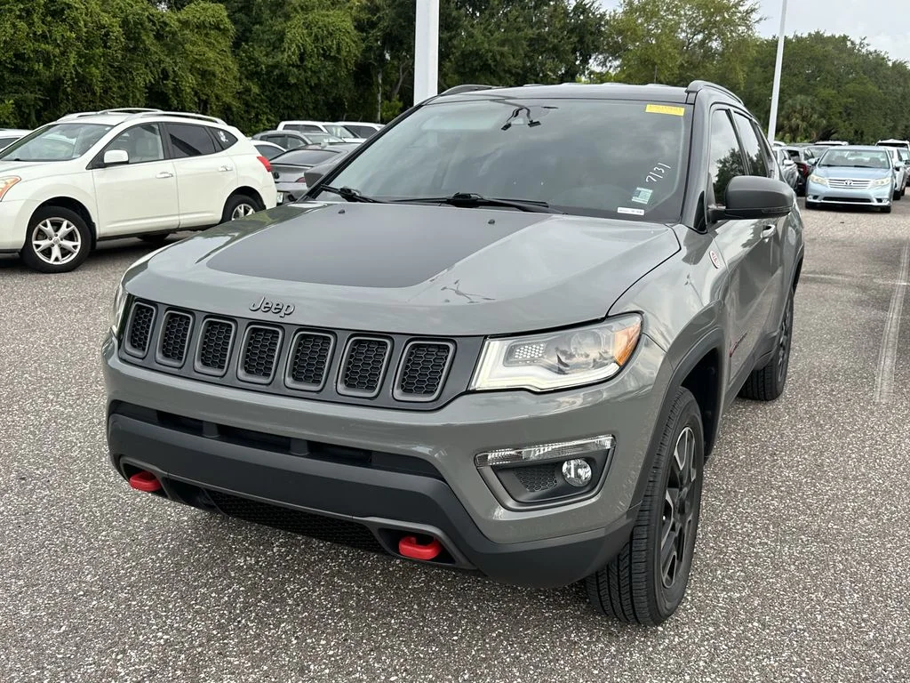 Used 2021 Gray Jeep Trailhawk image 2