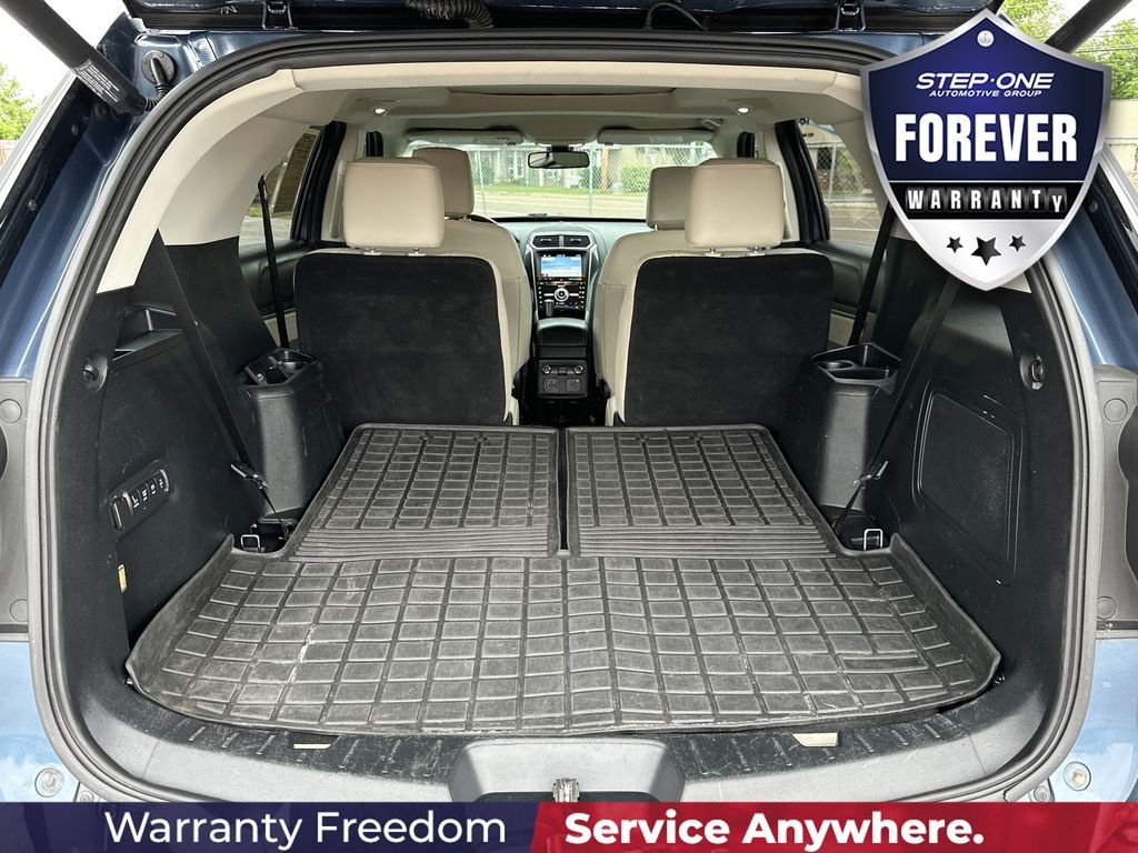 Used 2018 Blue Ford Platinum image 32