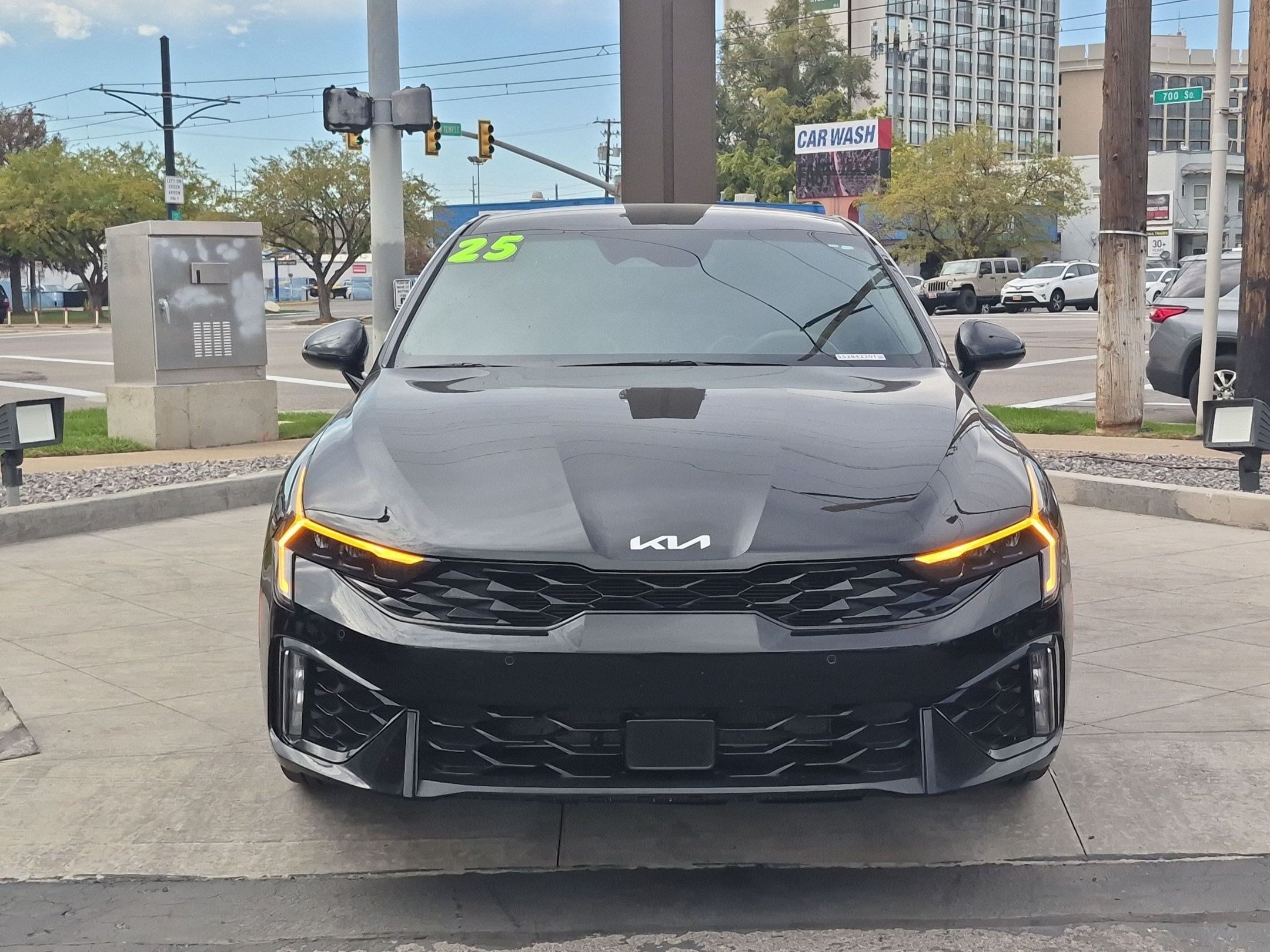 Ken Garff Cert 2025 Aurora Black Pearl Kia GT-Line image 10