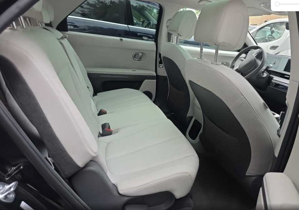 2023 Hyundai IONIQ 5 Limited - Photo 9