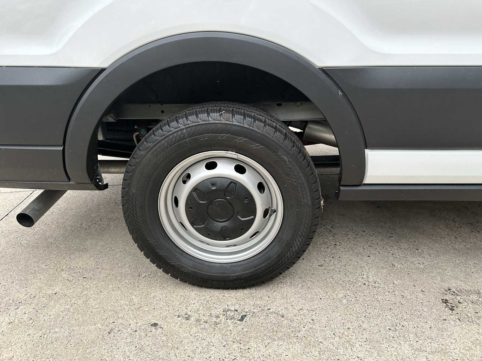 2025 Ford Transit Van Base - Photo 17