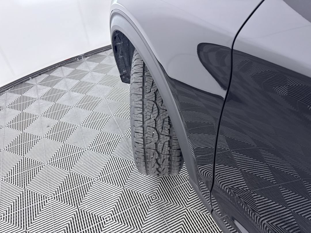 New 2026 Agate Black Metallic Ford Tremor image 28