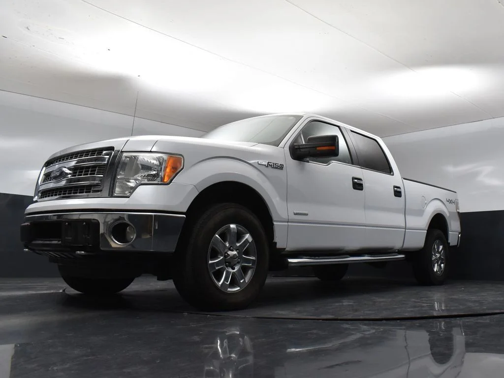 Used 2014 White Ford XLT image 12