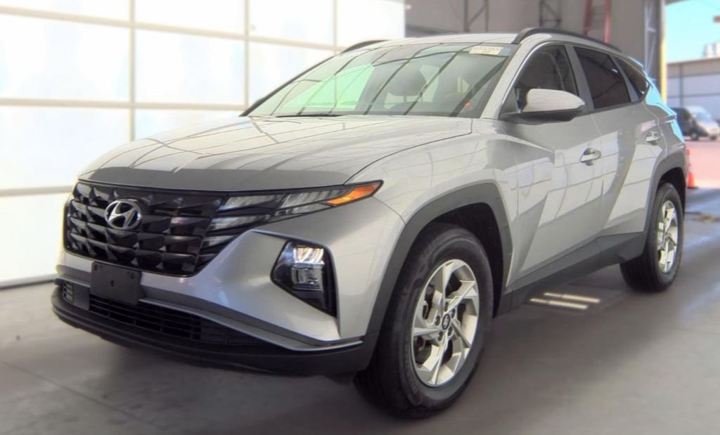 Used 2024 Silver Hyundai SEL image 1