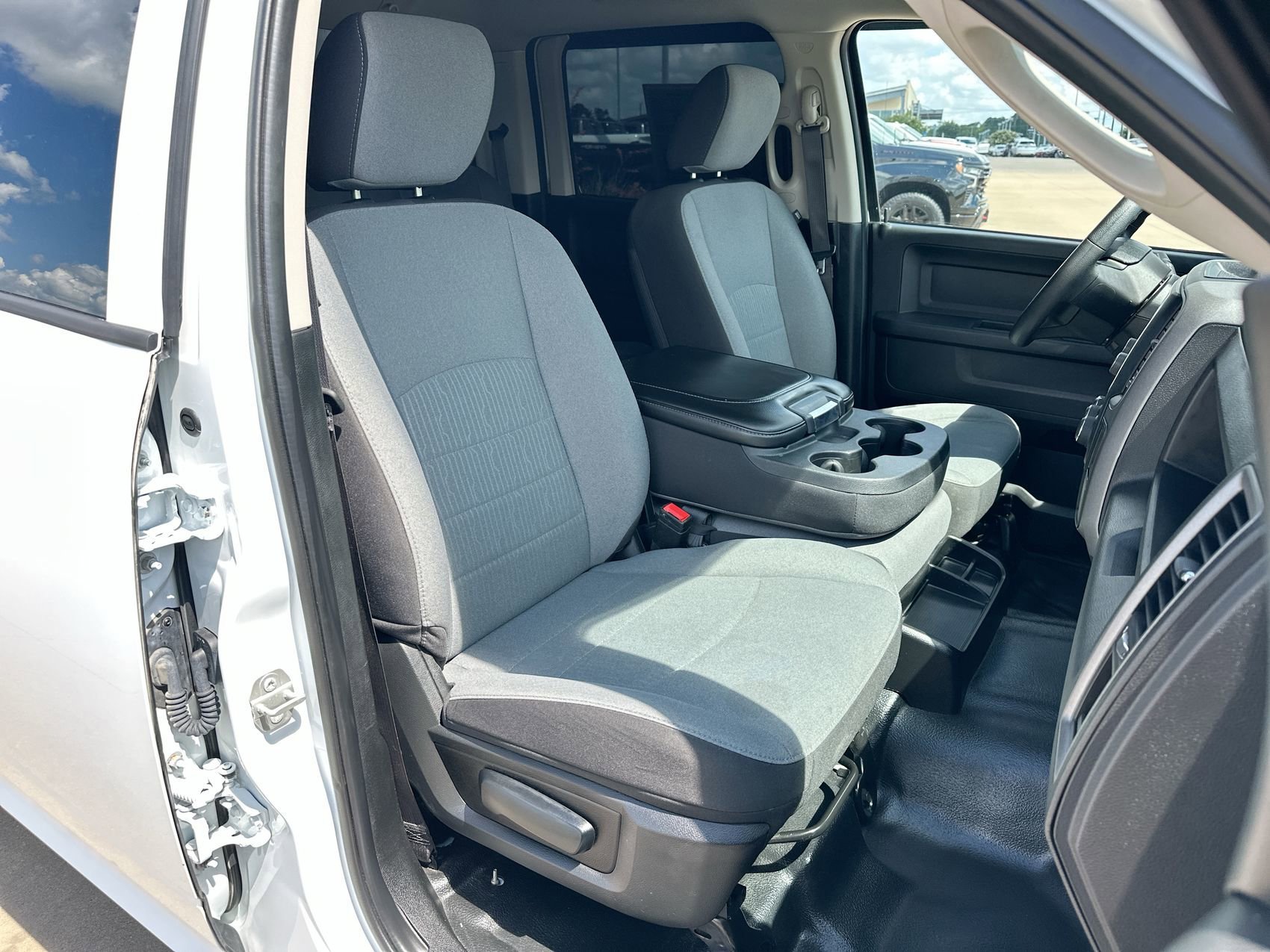 2023 RAM Ram 1500 Classic Tradesman - Photo 23