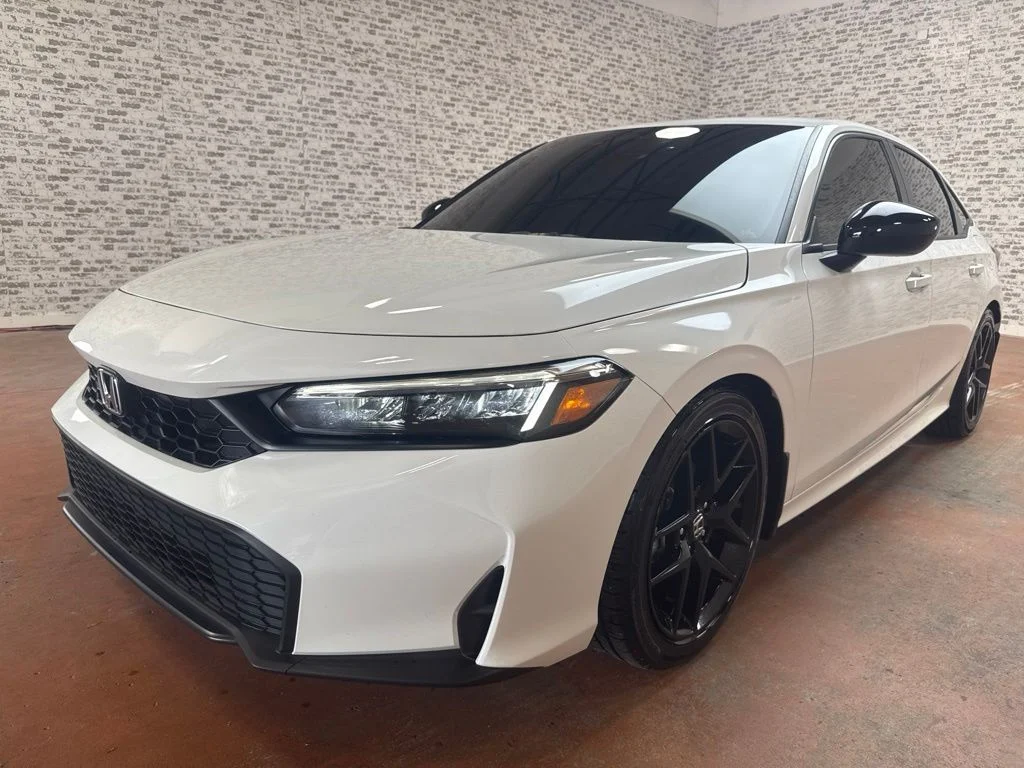 Used 2025 Platinum White Pearl Honda Sport image 3
