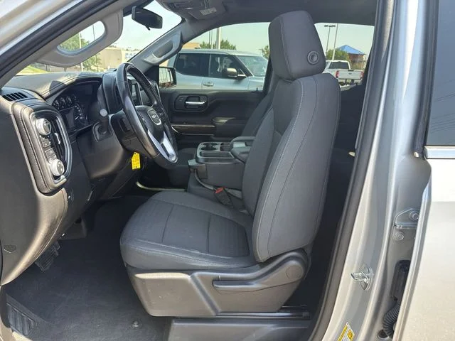 Used 2020 Silver GMC SLE image 11
