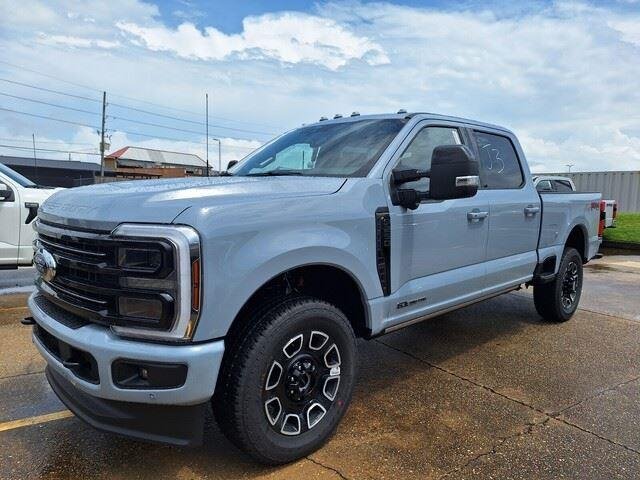 New 2026 Glacier Gray Metallic Tri-Coat Ford F-250® Platinum® image 9