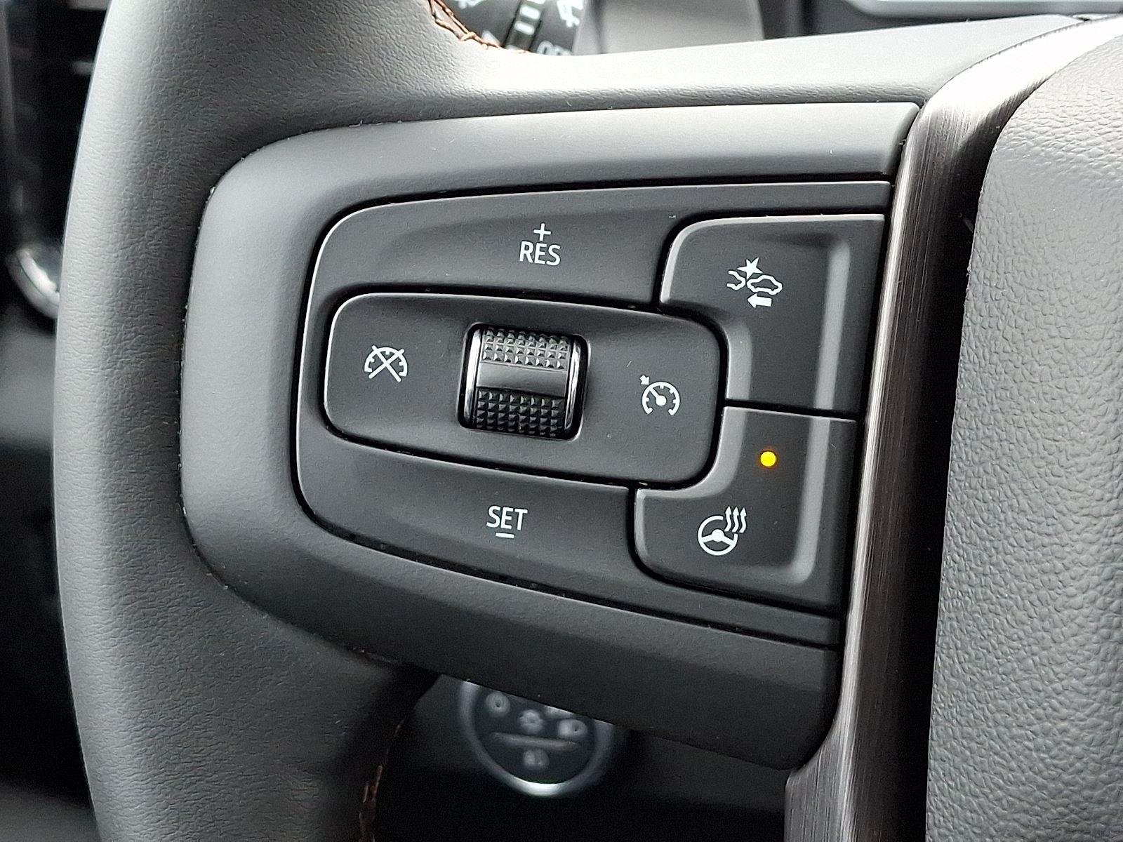 Used 2025 Summit White GMC AT4 image 22