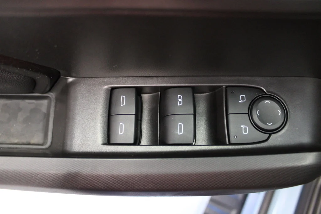 Used 2025 Metallic Chevrolet LT image 14
