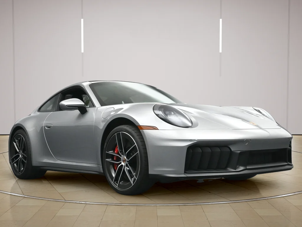 2025 Porsche 911 GTS - Photo 31