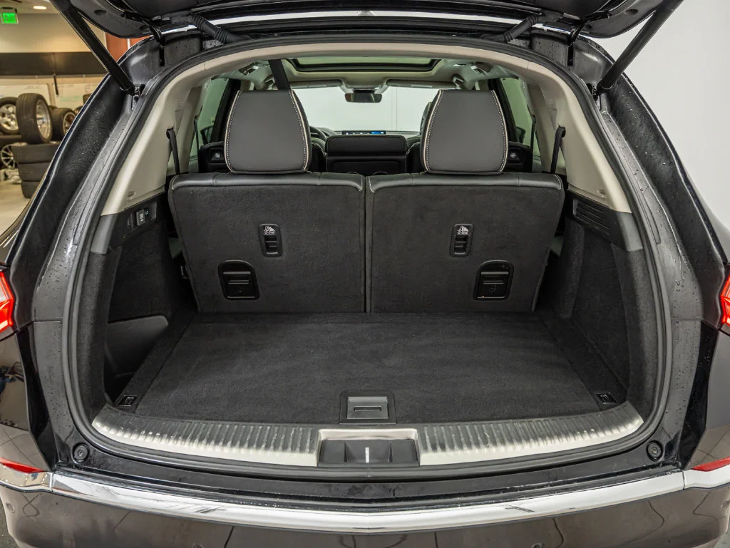 Certified Used 2022 Majestic Black Pearl Acura Advance image 38