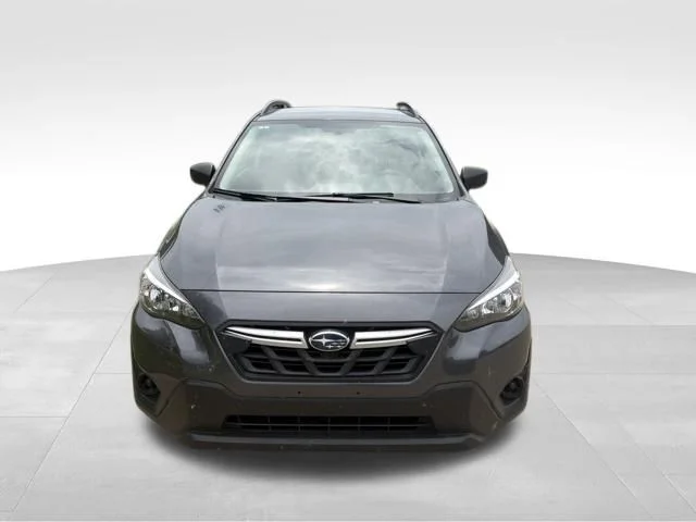 Used 2022 Gray Subaru Base image 9