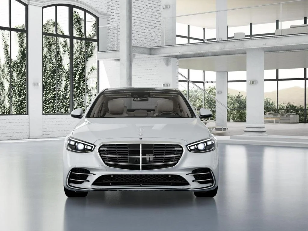 Used 2025 White Mercedes-Benz S 580e image 7