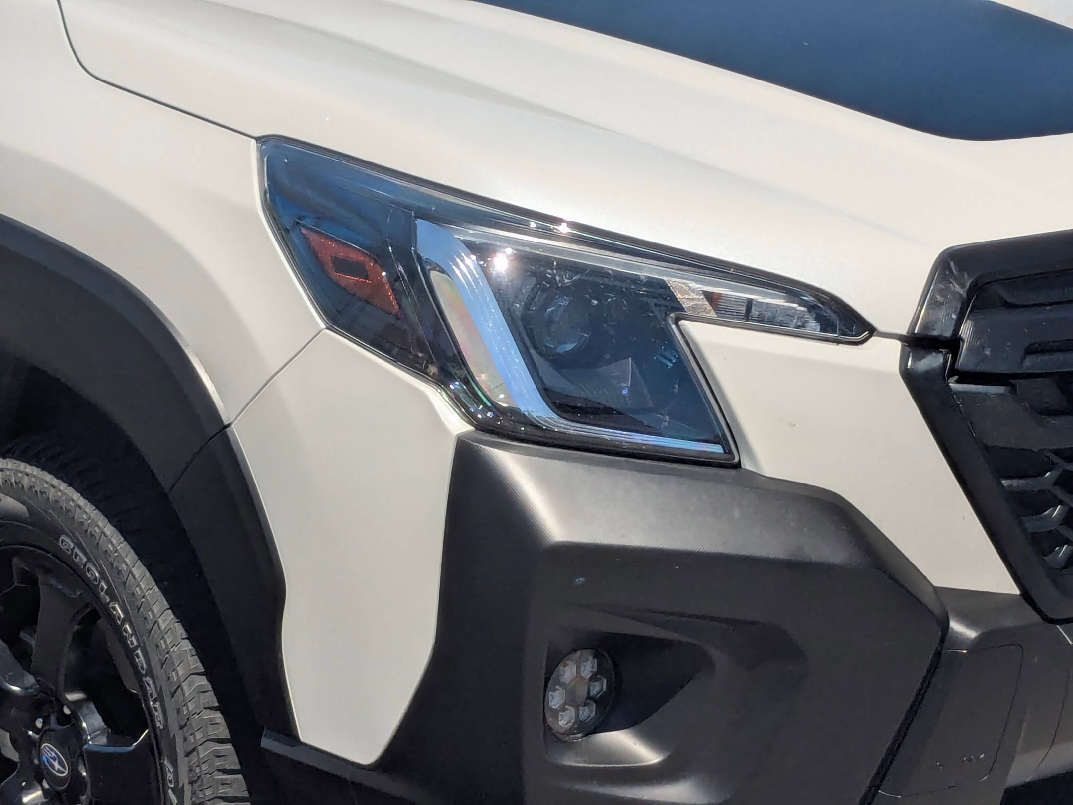 Certified Used 2024 Crystal White Pearl Subaru Wilderness image 10