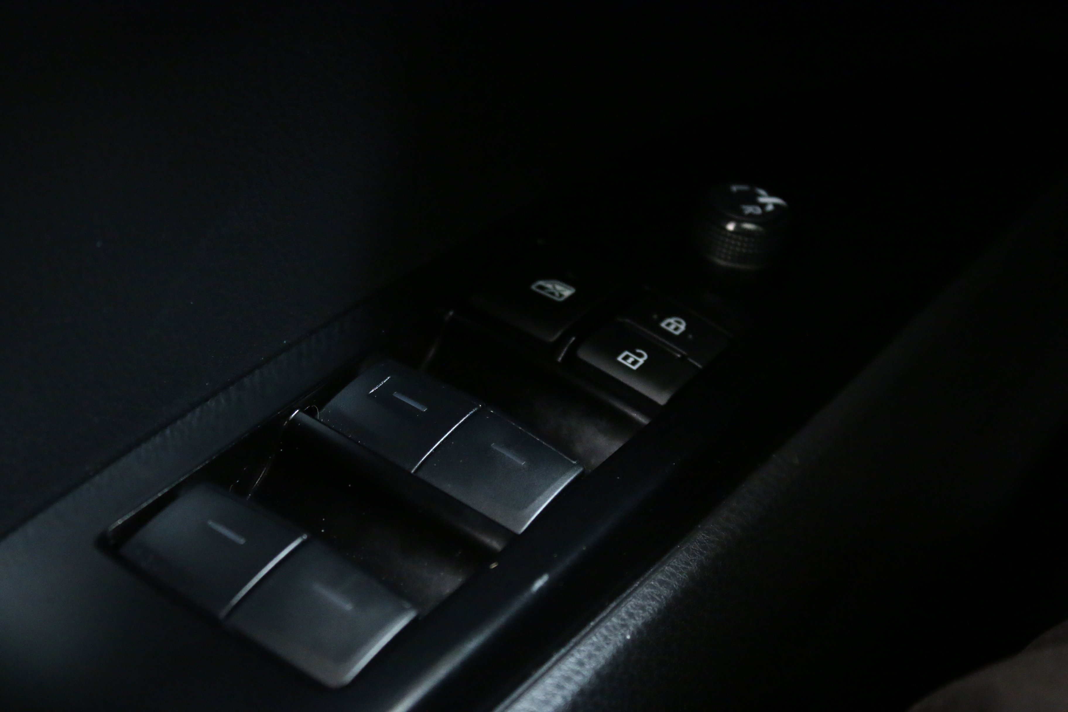 Used 2025 White Toyota SE image 19