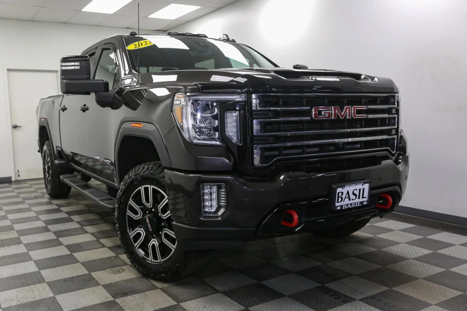 Used 2021 Brownstone Metallic GMC AT4 image 2