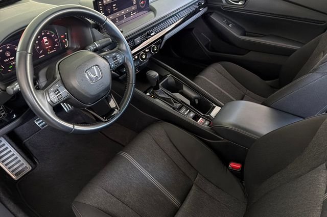 Certified Used 2023 Platinum White Pearl Honda Sport image 14